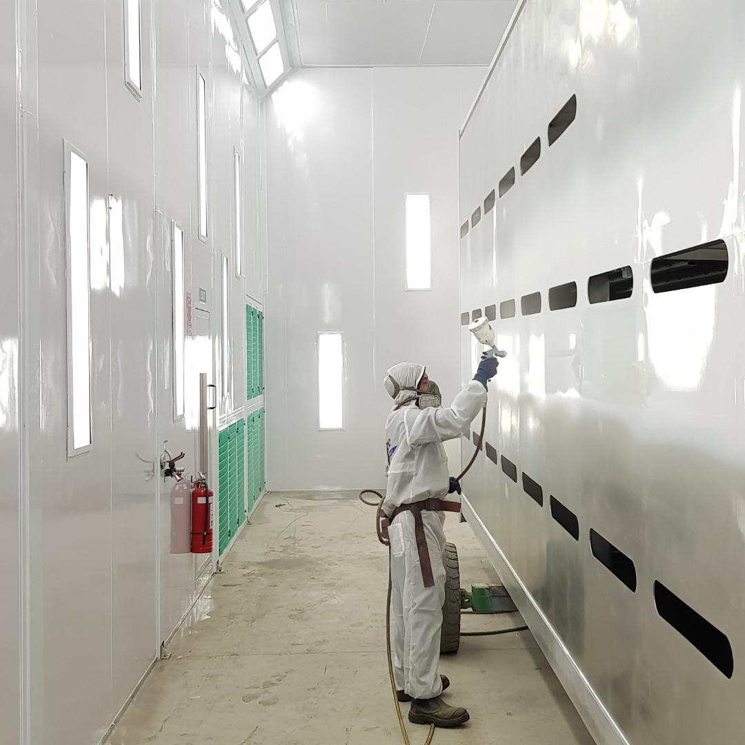 Egmont Air Enclosed Spray Bake Oven In Use